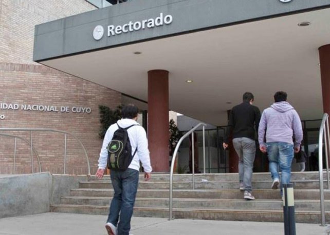 Buscan consensuar la metodología para el retorno a clases presenciales en Educación Superior