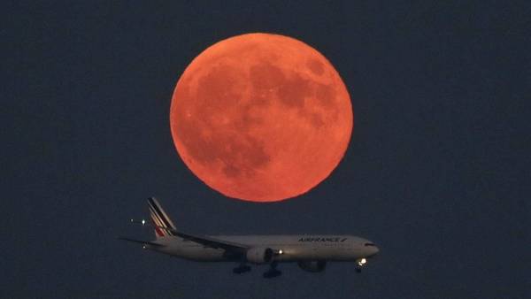 Efemérides: 2 de enero, se tomó la primera fotografía de la luna