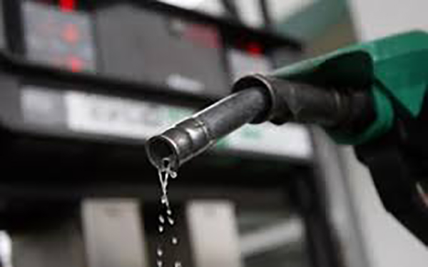 Protesta: piden no cargar combustible por los aumentos de precios