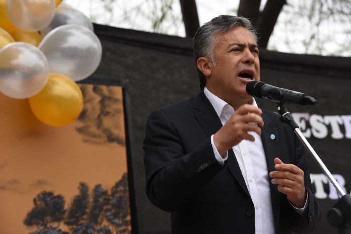 Polémicas declaraciones de Cornejo en un acto en Santa Rosa