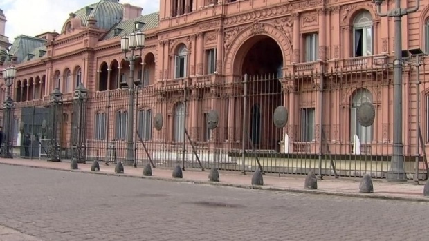 El Gobierno cerró el acuerdo con el staff del FMI y se envió el proyecto de Ley al Congreso de la Nación