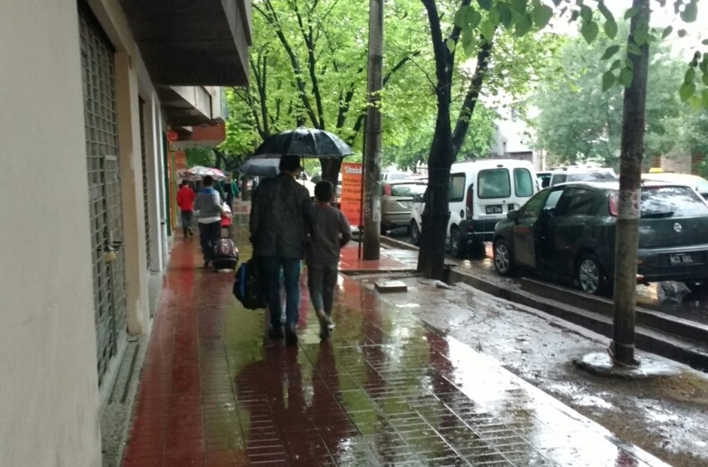Miércoles con lluvias y muy frío