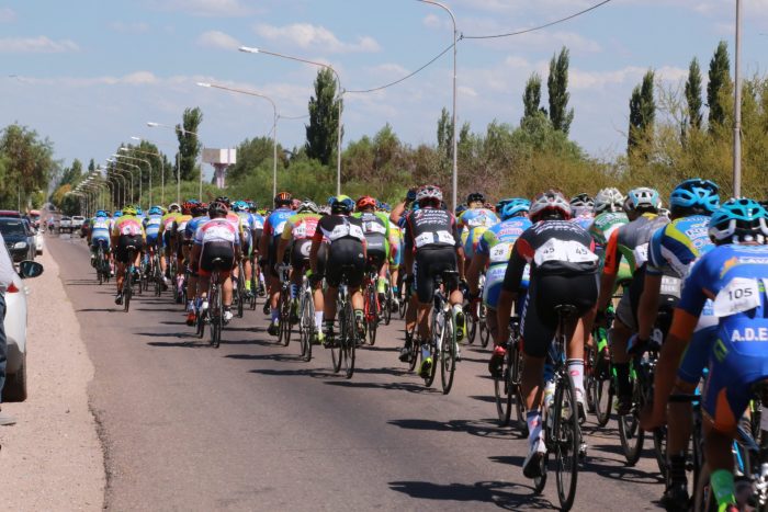 Hoy se corre la tercera etapa de la Vuelta de Mendoza en el Valle de Uco