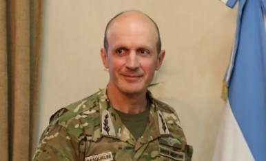 Oficializan al nuevo jefe del Ejército