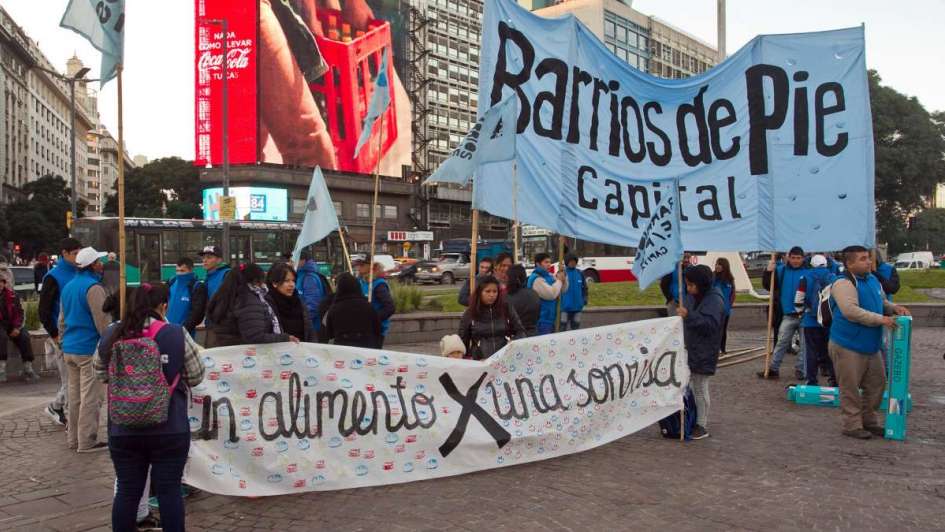 Para dar los planes sociales piden que terminen los estudios