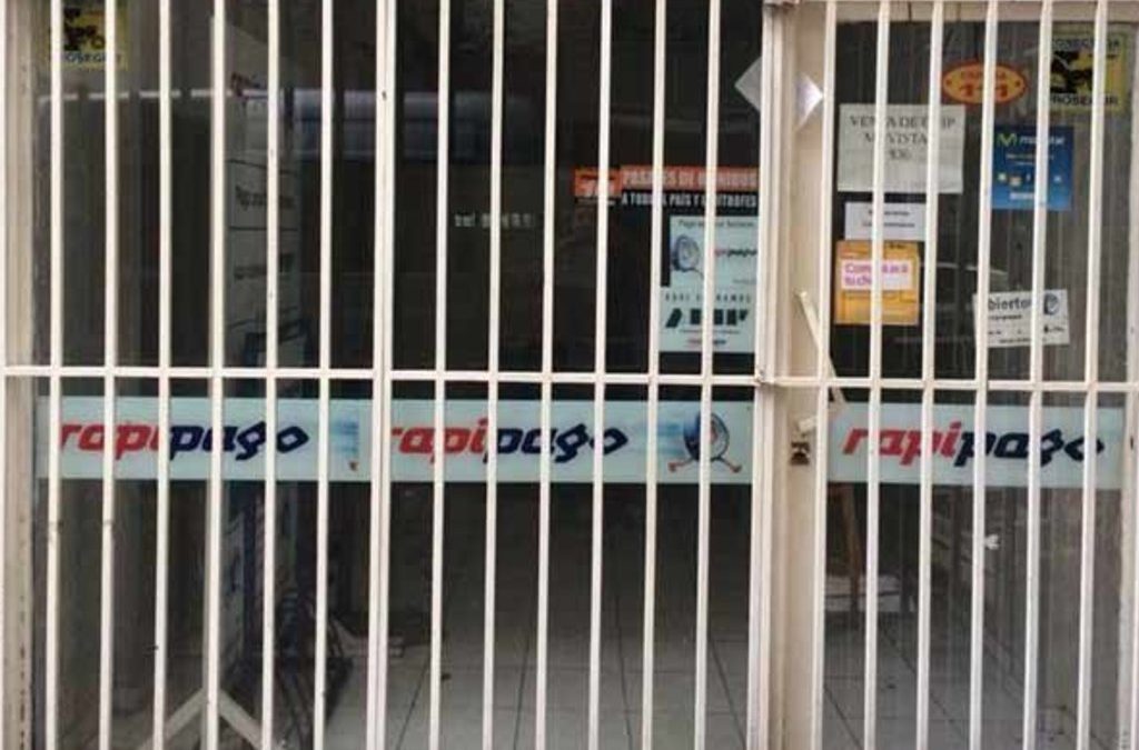 Montaron un «Rapipago» falso, cobraron durante varios días y desaparecieron