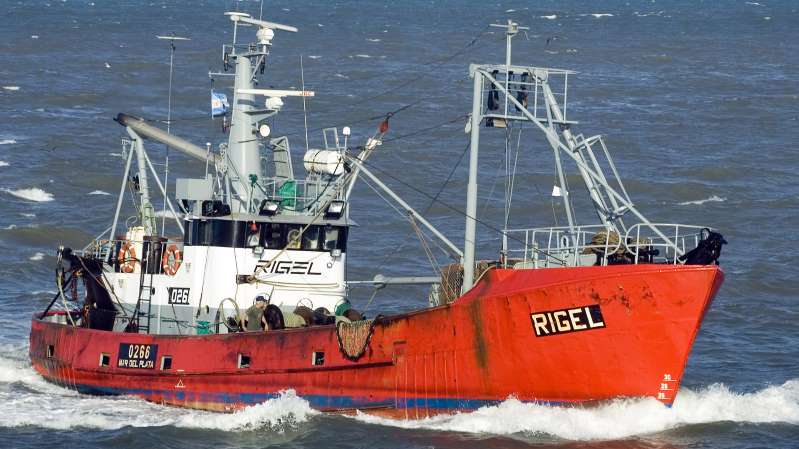 La búsqueda del pesquero Rigel: familiares de la tripulación denunciaron irregularidades