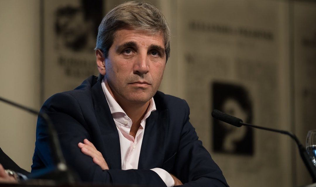 A pedido del FMI, Luis Caputo renunció a la presidencia del Banco Central
