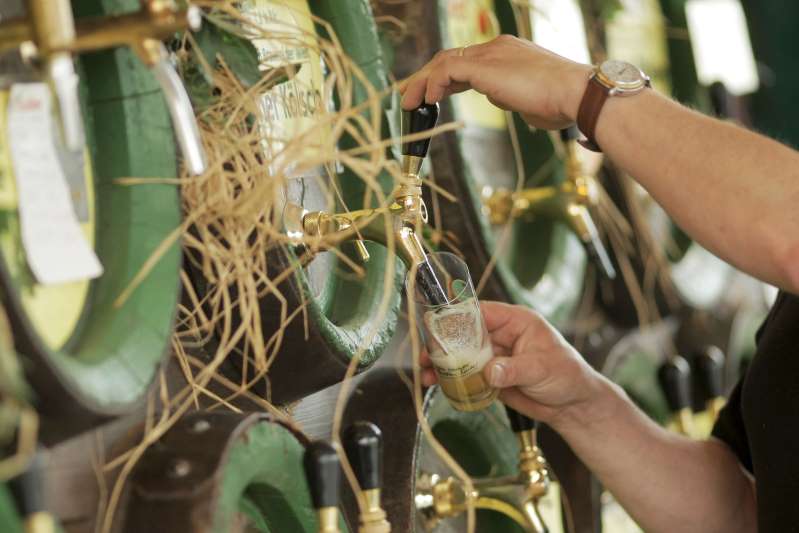 La Anmat prohibió la comercialización de una cerveza artesanal, entre otros productos