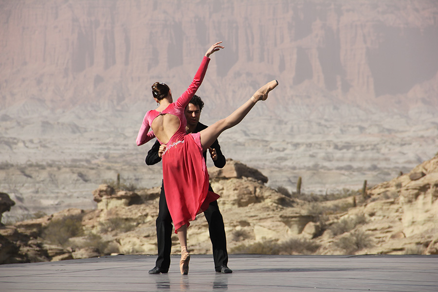Efemérides: 10 de octubre, Día Nacional de la Danza