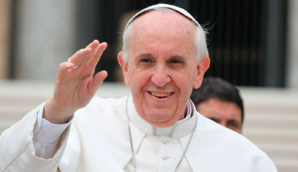 El Papa Francisco quiere que los curas puedan casarse