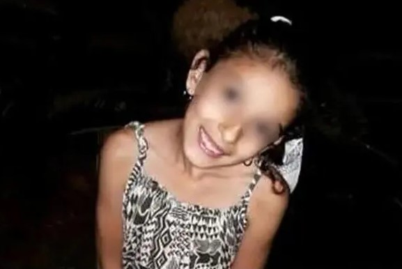 Ingresó a una casa a robar y apuñalo 11 veces a una nena de 7 años