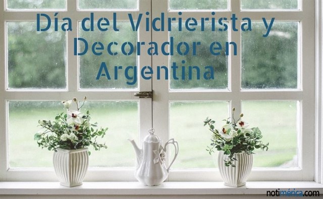 Efemérides: 12 de abril, Día del Decorador y Vidrierista