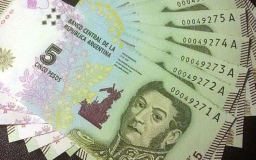 Extienden hasta fin de año el plazo para canjear los billetes de 5 pesos