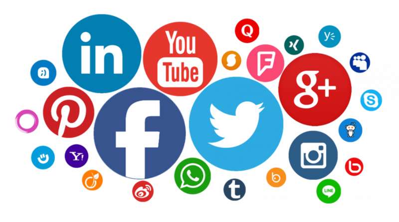Red social pedirá documento para su uso