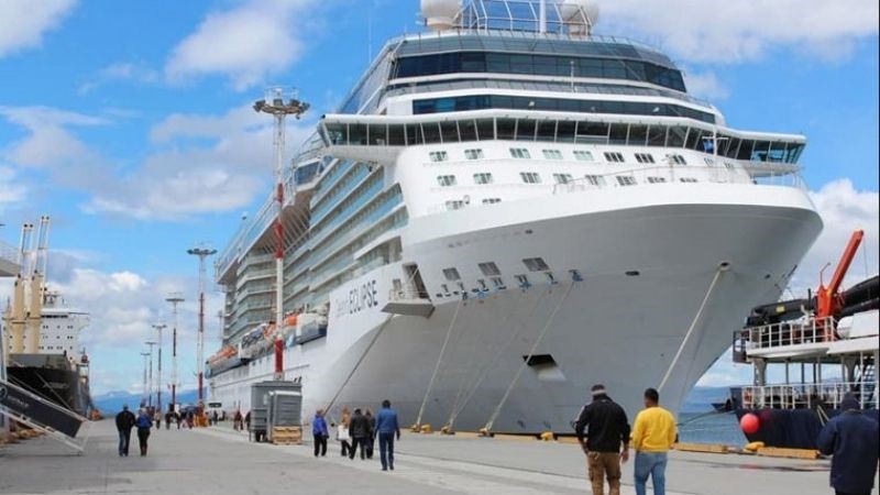 Ningún tipo de control para 1.700 turistas chinos que desembarcaron en Ushuaia.