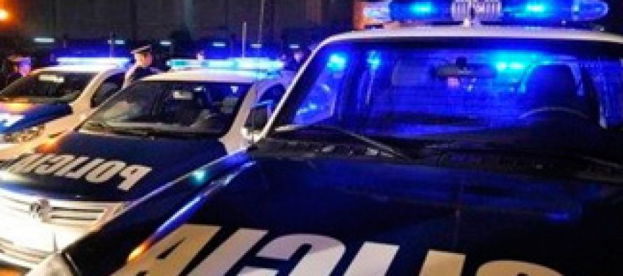 Lo conoció por Facebook, fue a la cita y la hallaron en una acequia, golpeada y violada.