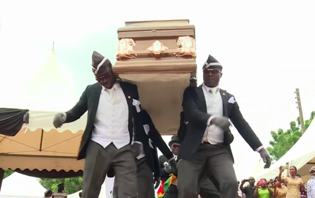 Los africanos del ataúd quieren bailar en el programa de Marcelo Tinelli.