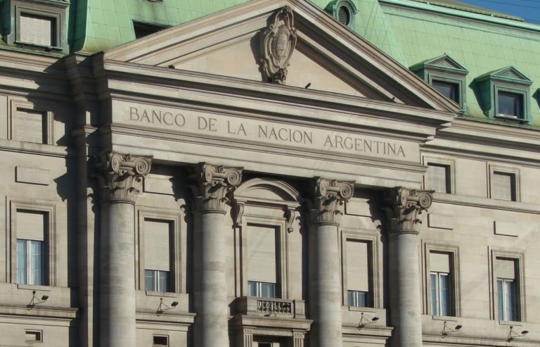 El Gobierno firma acuerdo con el Banco Nación para implementar líneas de financiamiento por $18.000 millones