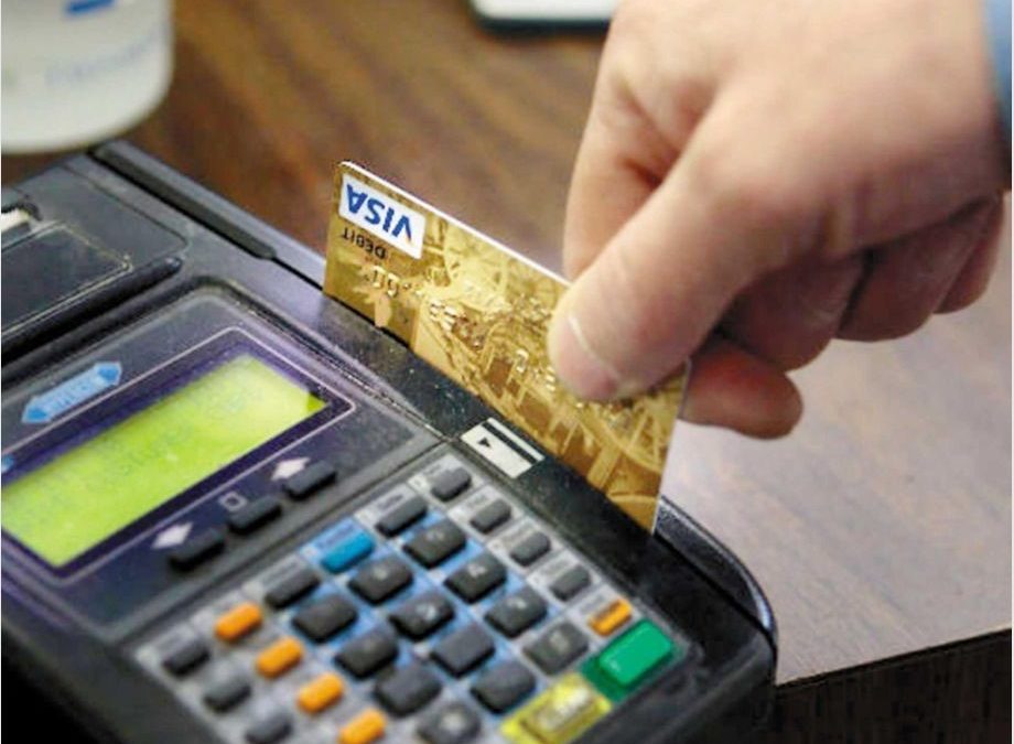 El costo para refinanciar en 9 cuotas el resumen de tarjetas fue superior a lo anunciado
