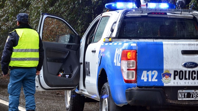 Fingió tener un nieto con coronavirus y estafó a una jubilada con $900 mil