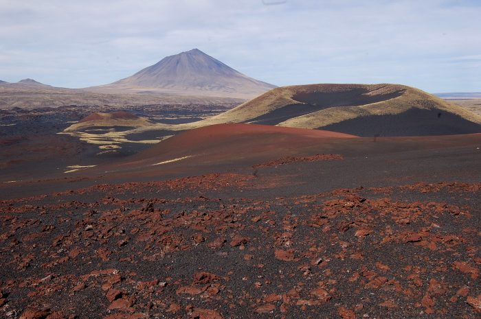 Mendoza avanza en la postulación de la Payunia como Patrimonio de la Humanidad