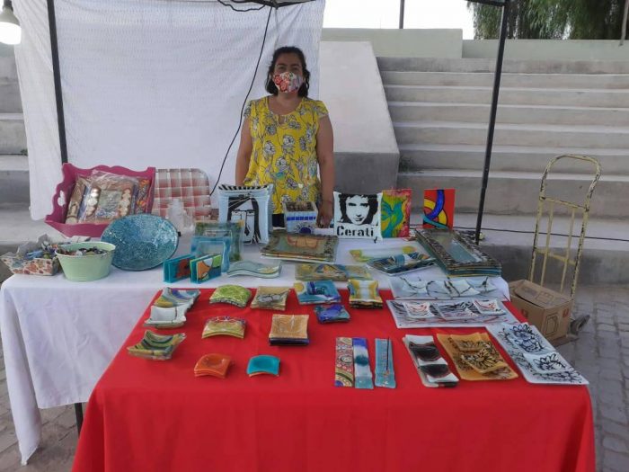 Las 15 ferias de artesanos ya funcionan en toda la provincia