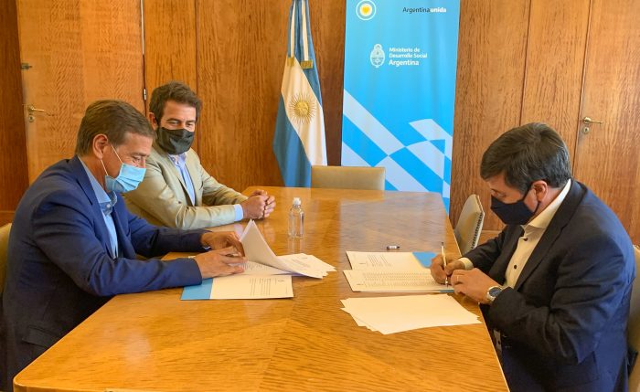 Suarez y Arroyo firmaron un convenio para urbanizar barrios populares