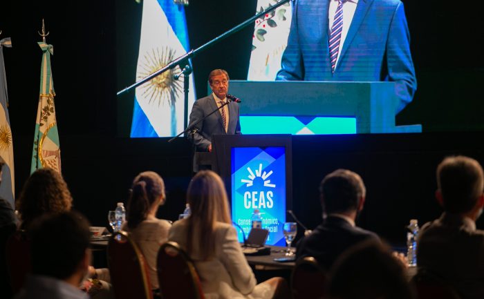 Suarez: “Todos están aquí sentados en una mesa con la enorme responsabilidad de pensar la Mendoza de aquí a 30 años”
