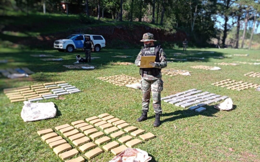 Prefectura incautó alrededor de dos toneladas de marihuana en Misiones