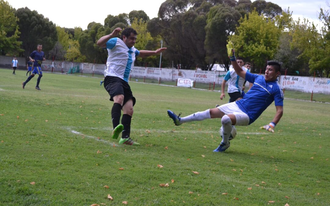 El fútbol sancarlino arrancó con partidos apasionantes