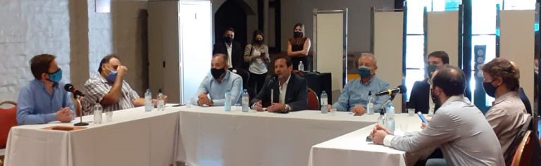 El IDC y la UNCuyo pusieron en marcha una escuela de negocios para comerciantes