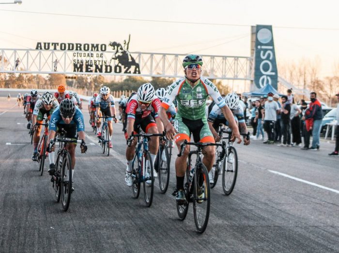 Leonardo Cobarrubia repitió victoria en el Autódromo de San Martín