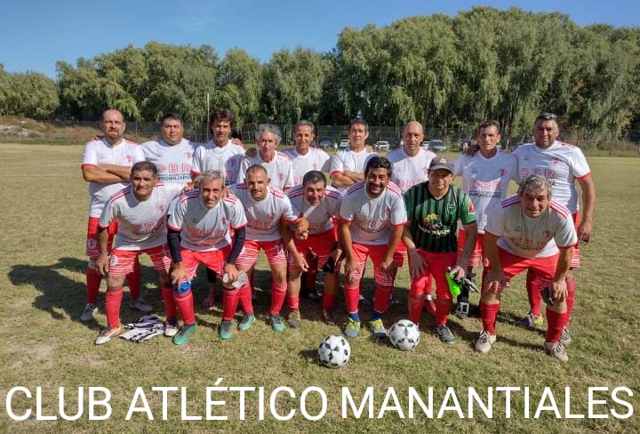 El Peral y Manantiales mandan en las distintas zonas del torneo senior