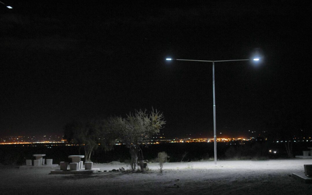 Tupungato incorpora luminaria solar en las materas para propiciar ahorro energético