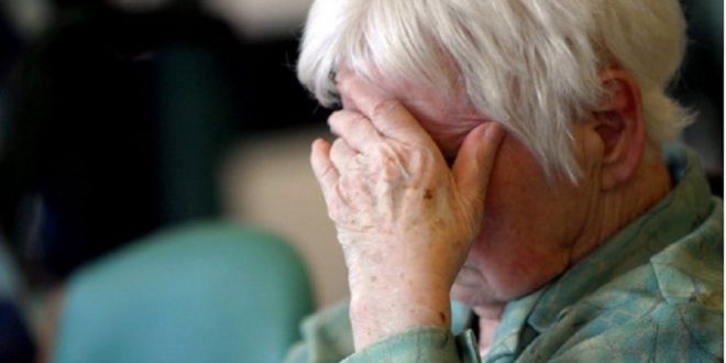 Comprender la demencia: los roles de la familia y la sociedad