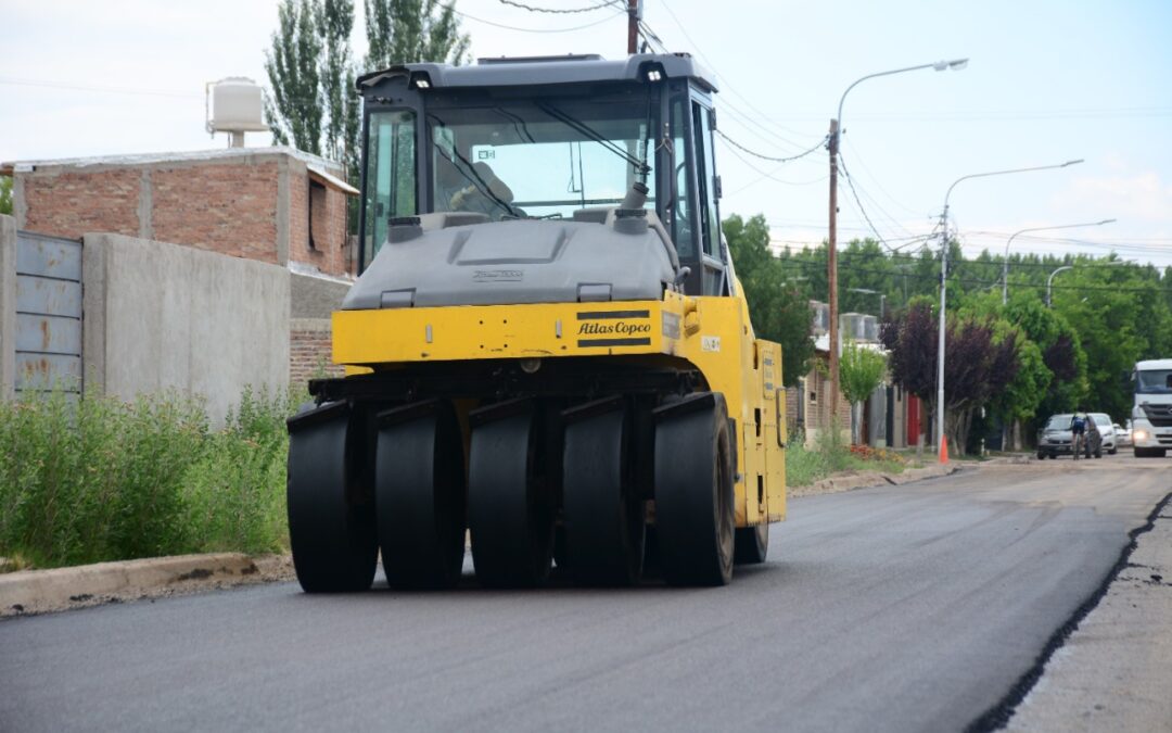 Con una gran obra se concreta el asfalto del Barrio Bombal