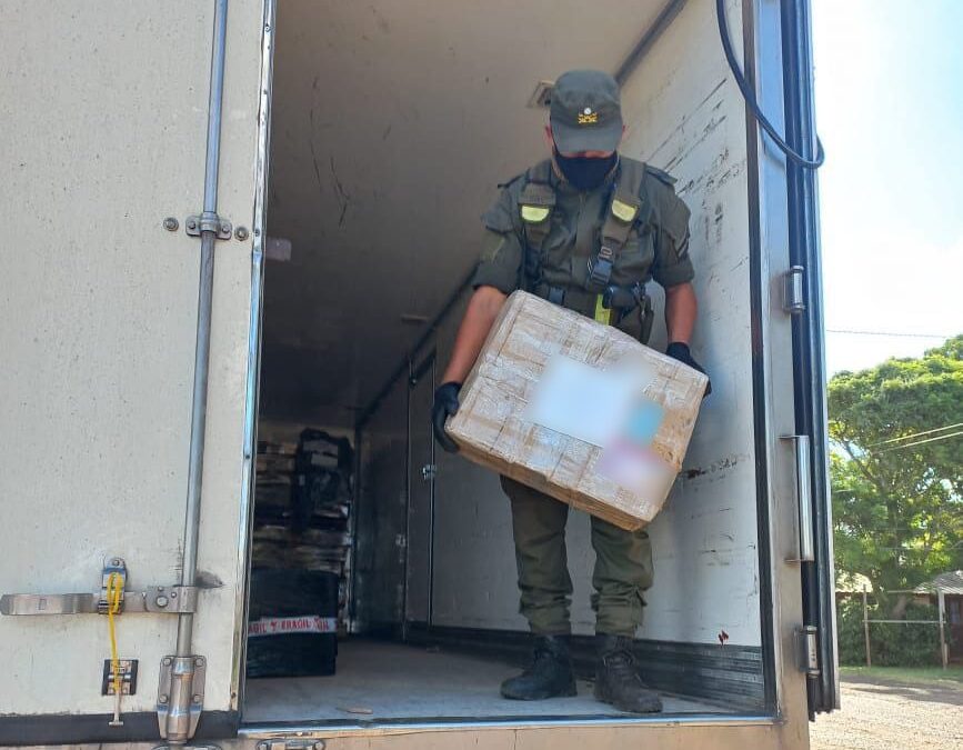Despacharon más de 10 kilos de marihuana dentro de cajas de leche