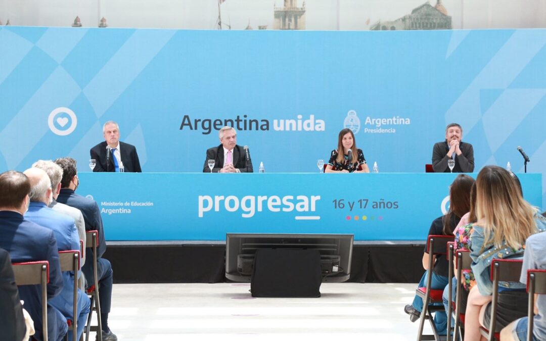 Anuncian la ampliación de las becas PROGRESAR para adolescentes de 16 y 17 años
