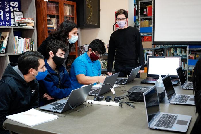 Inicia un Programa de Capacitación Intensiva en Tecnologías de la Información