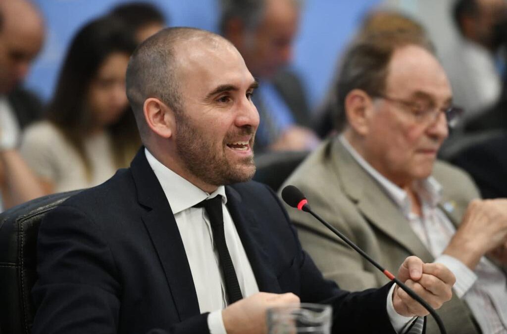 Martín Guzmán: “El acompañamiento del Congreso va a ser decisivo para actuar de forma que fortalezca a la República y nos fortalezca como Nación”