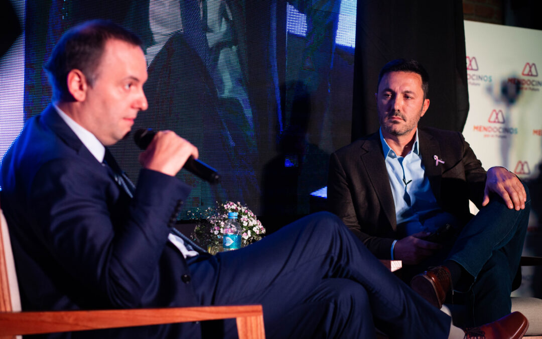 El influencer económico, Manuel Adorni, visitó la provincia para dar una charla titulada “La Argentina que viene”