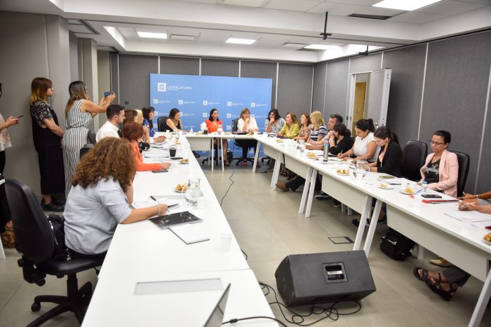 Autoridades del sistema educativo destacaron la importancia del Plan de Alfabetización