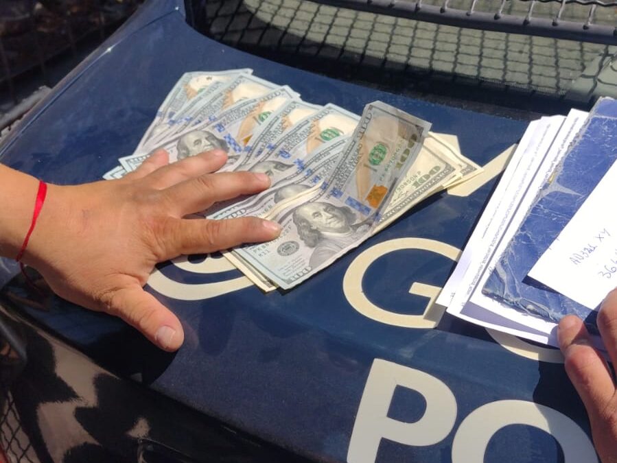 Robaron 100 mil dólares y 300 mil pesos en una aseguradora de Guaymallén