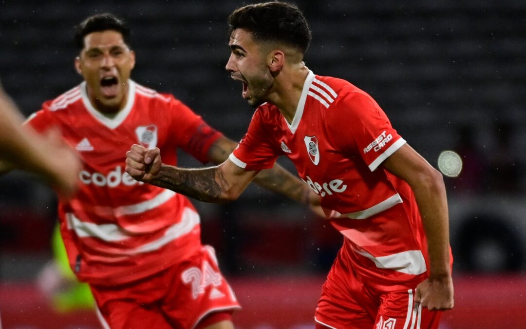 Trofeo de Campeones: River ganó en Córdoba y jugará la final