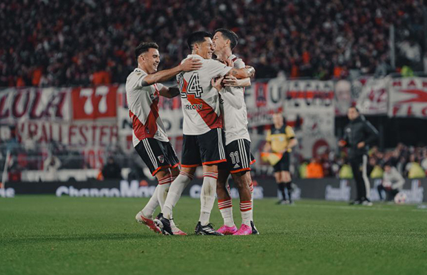 River Plate se impuso 2-0 a Colón en el Mâs Monumental