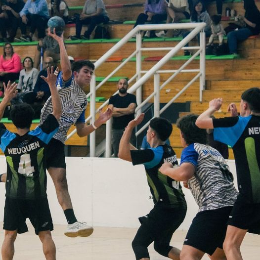 Mendoza subcampeón en varones y cuarta en femenino, en el Argentino A de Cadetes de Handball