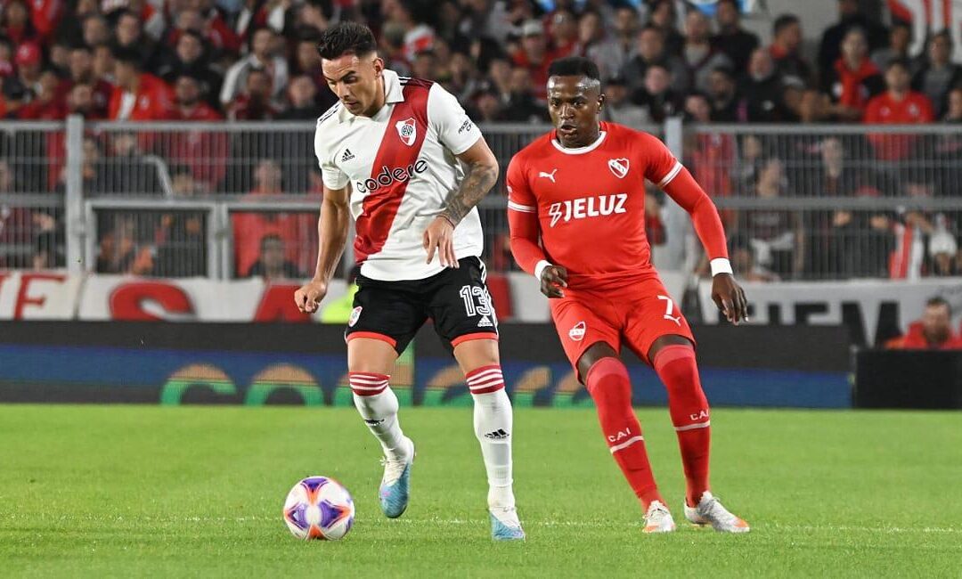 River e Independiente se enfrentan por la cima de la zona A
