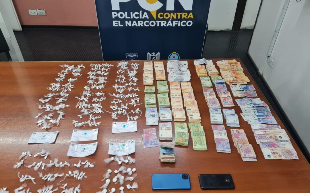Allanamientos: dos personas quedaron detenidas por tenencia de cocaína