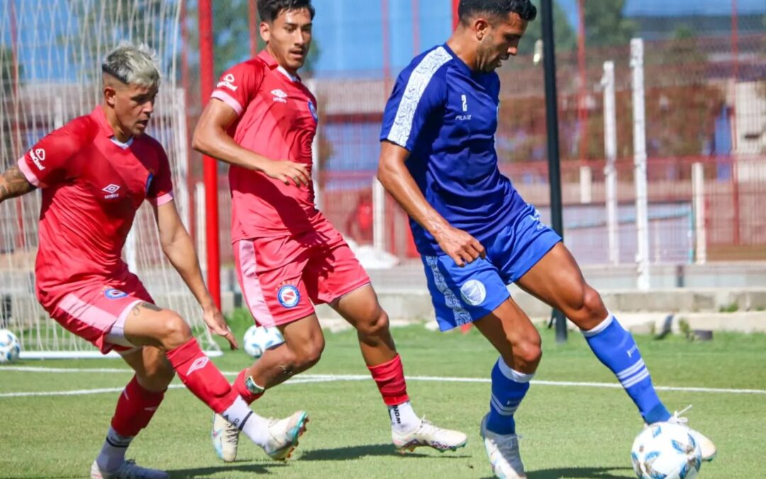 Godoy Cruz sumó sus primeros minutos de fútbol en la pretemporada